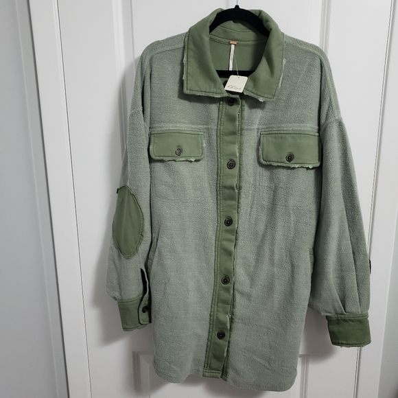 FREE PEOPLE Ruby Soft Oversized Shacket Jacket in Jaded - Picture 5 of 7